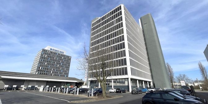Bedrijfsvastgoed te huur in Noorderlaan 139 bus V10, 2030 Antwerpen