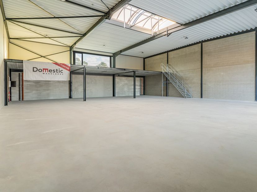 Bien professionnel à vendre
                    à 2340 Beerse