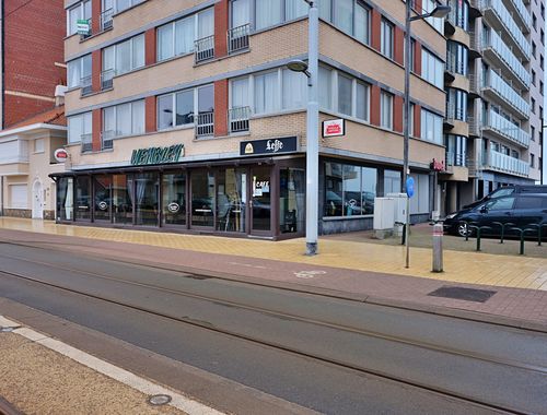                                         Bâtiment d’entreprise à louer à Middelkerke, € 2.200
