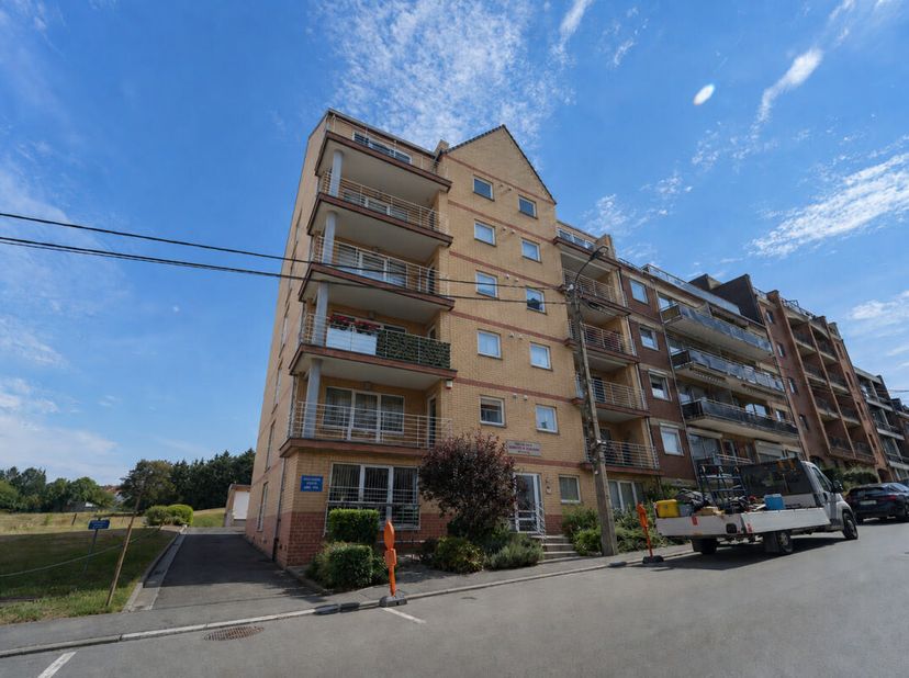 Appartement te koop
                    in 6001 Marcinelle