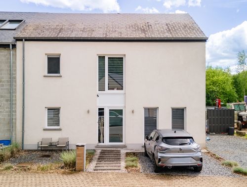                                         Maison à vendre à Saint-Léger, € 430.000
