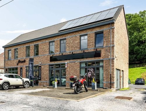                                         Bâtiment commercial à vendre à Hamme-Mille, € 349.000
