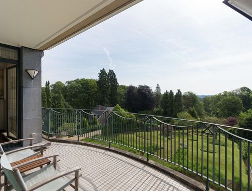                                         Appartement à louer à Woluwe-Saint-Pierre, € 3.000
