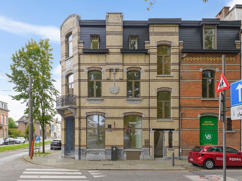 Appartement à vendre à Antwerpse Steenweg 2 boîte 201,
                    2660 Hoboken