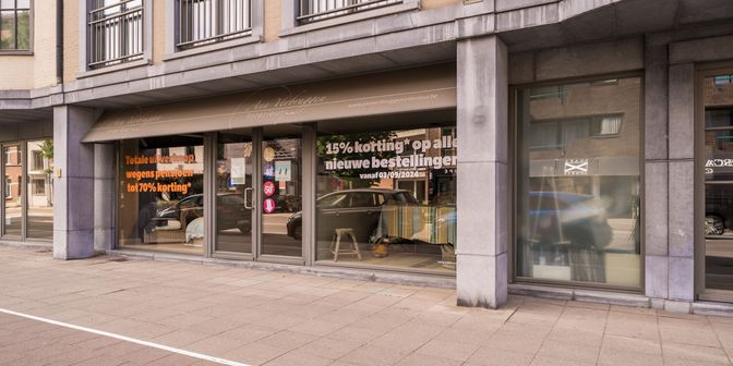 Bedrijfsvastgoed te koop in Bredabaan 156, 2930 Brasschaat