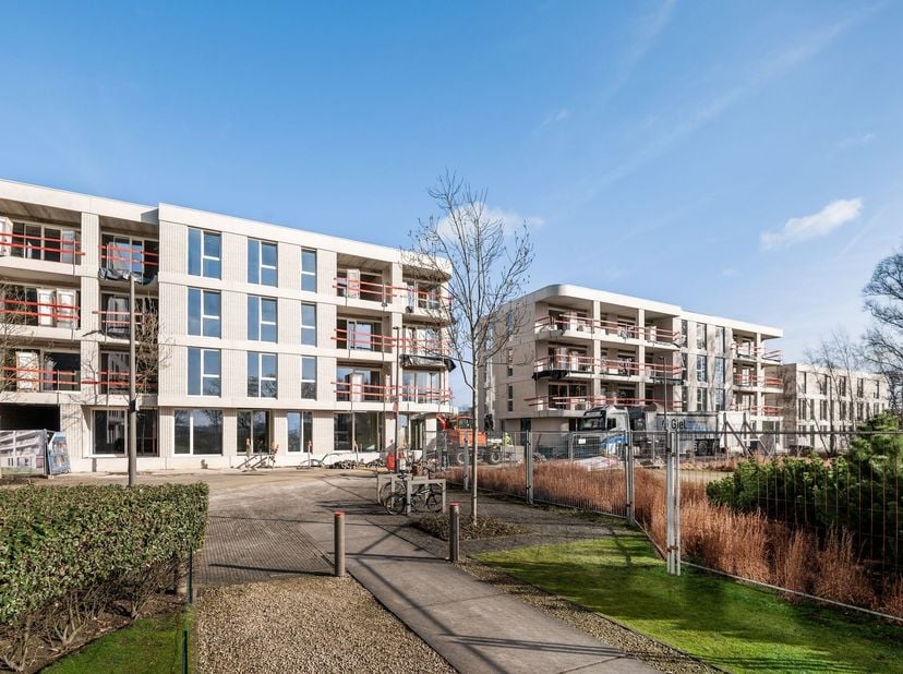 Appartement te koop
                    in 2050 Antwerpen