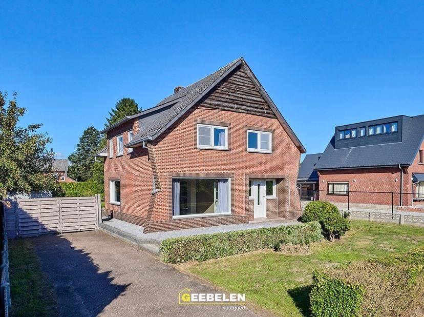 Maison à vendre à Burgemeesterstraat 16,
                    3920 Lommel