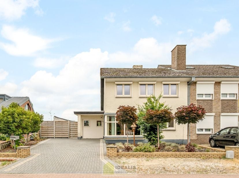 Maison à vendre
                    à 3930 Hamont