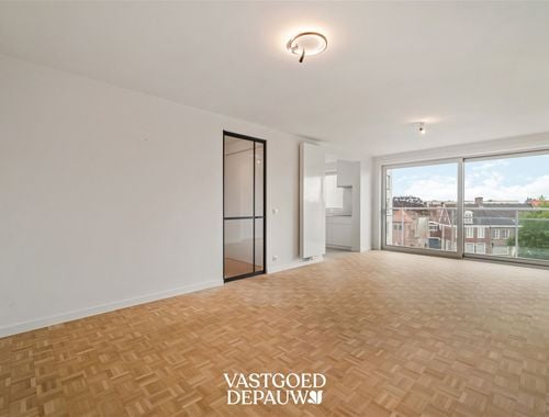                                         Appartement te koop in Sint-Andries, € 319.000
