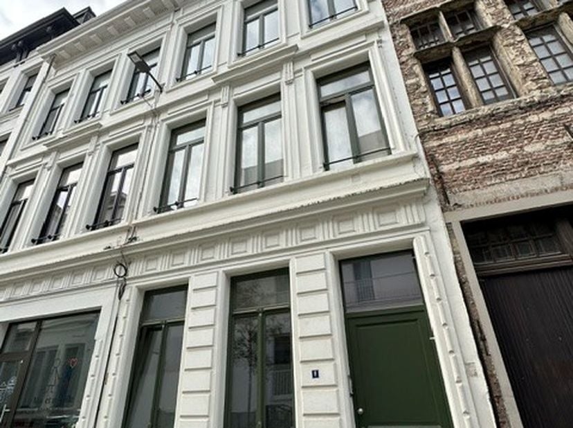 Appartement à louer
                    à 2000 Antwerpen
