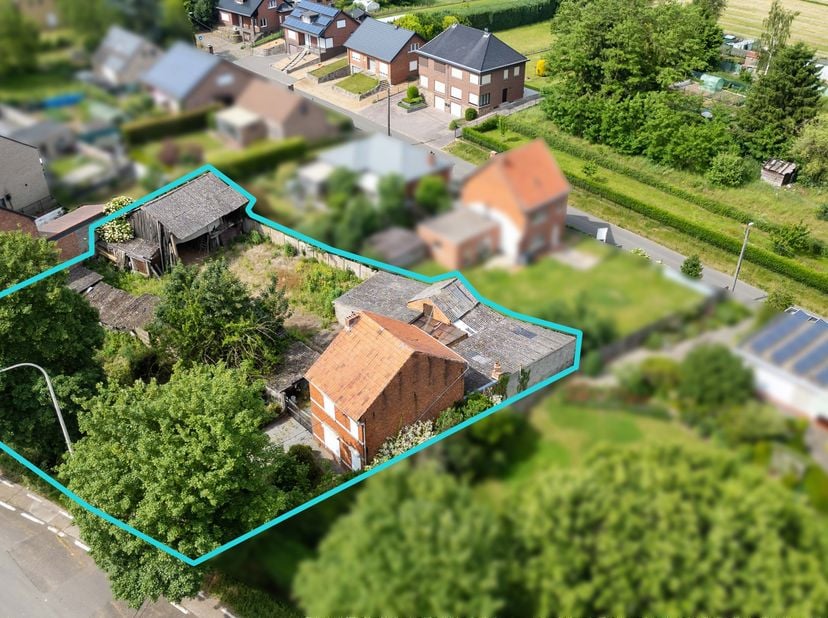 Aan de Halensebaan 42 in Webbekom bieden wij deze interessante projectgrond aan met tal van mogelijkheden voor wie op zoek is naar een ontwikkelingssi