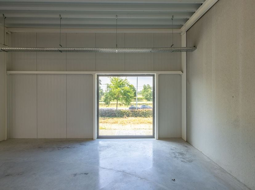 Nieuw KMO-Bedrijfsverzamelgebouw op Duurzame Toplocatie in Kortessem<br />
<br />
Op zoek naar een hoogwaardige werkplek op een strategische locatie?<