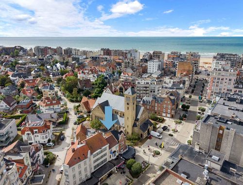                                         Appartementsgebouw te koop in De Panne, € 495.000

