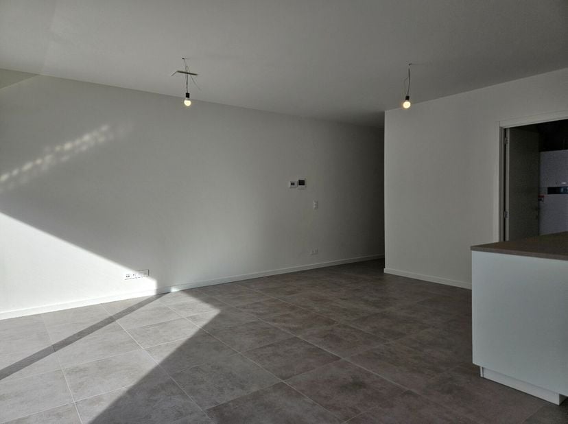 BEZOEK AANVRAGEN ENKEL MOGELIJK VIA VOLGENDE LINK: https://verlinden.mijnhuurprofiel.be/property/c088e25b-6d0c-400d-9e32-a811f1be1d37<br />
Dit nieuwe