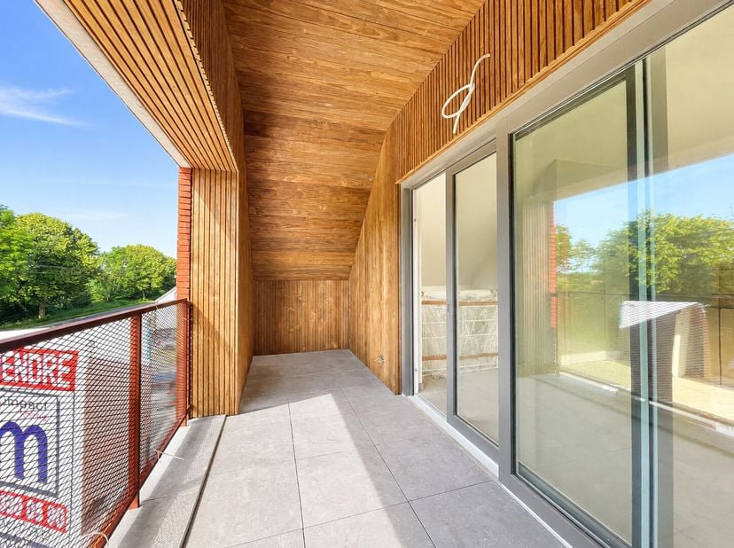Appartement te koop in ,
                    7850 Lettelingen