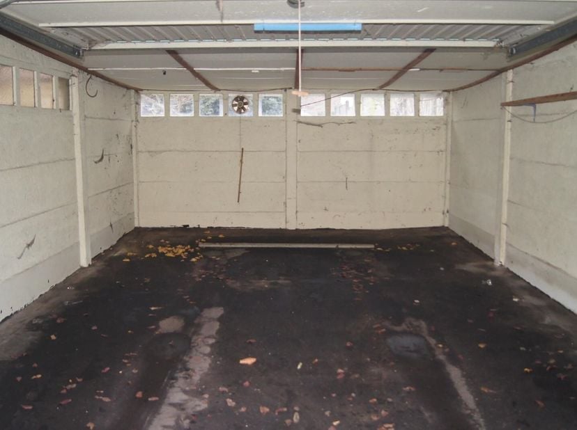 Garage à louer
                    à 3300 Tienen