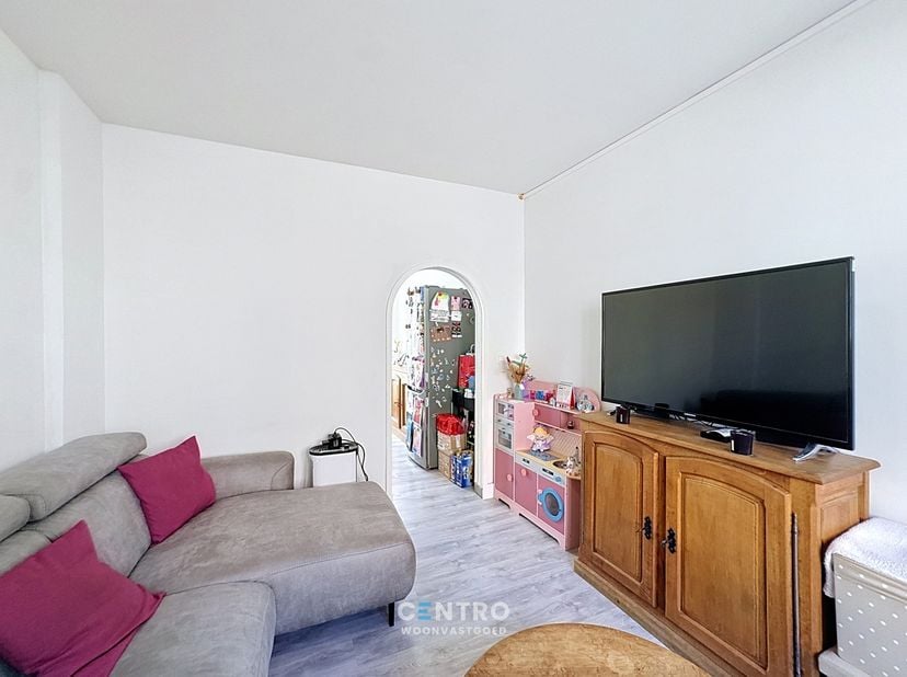 Leuke starterswoning met 3 à 4 slaapkamers én leuk terrasje en in het hartje van Blankenberge.<br />
<br />
In een aangename straat, op wandelafstand