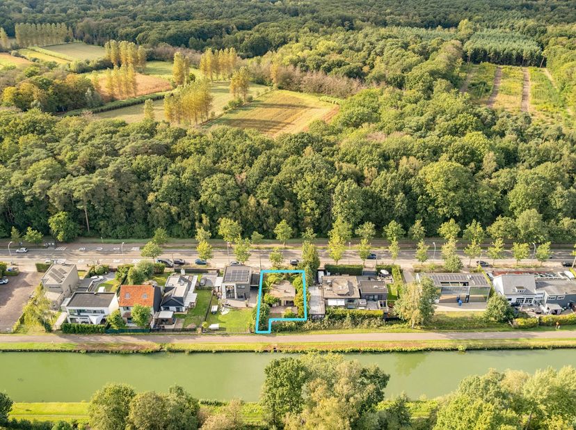 Terrain à vendre à Brechtsebaan 196,
                    2900 Schoten
