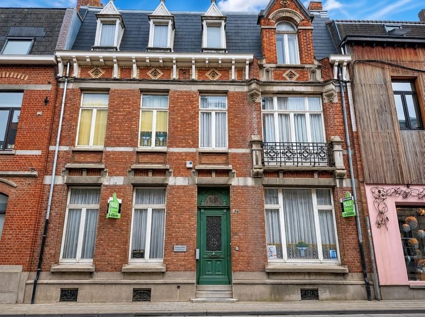 Huis te koop in Rue de la Station 62,
                    7700 Moeskroen