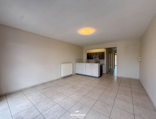                                         Appartement te huur in Tournai, € 675
