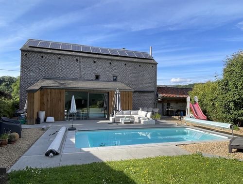                                         Woning te koop in Godinne, € 465.000
