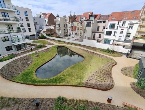                                         Appartement à louer à Uccle, € 2.590
