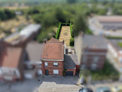                                         Maison unifamiliale à vendre à Basècles, € 330.000

