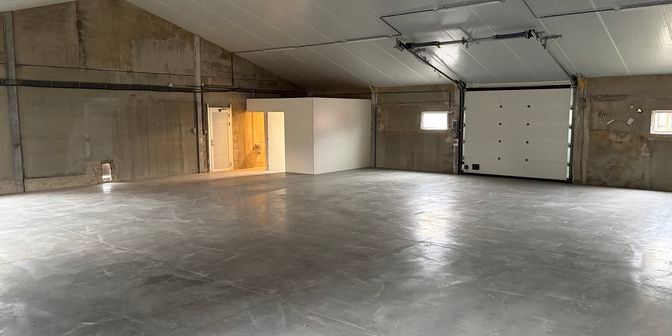 Bedrijfsvastgoed te huur in Kortemarkstraat 260A, 8820 Torhout