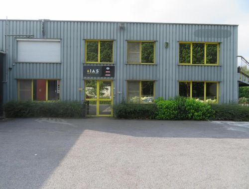                                         Bedrijfsgebouw te koop in Melsele, € 895.000
