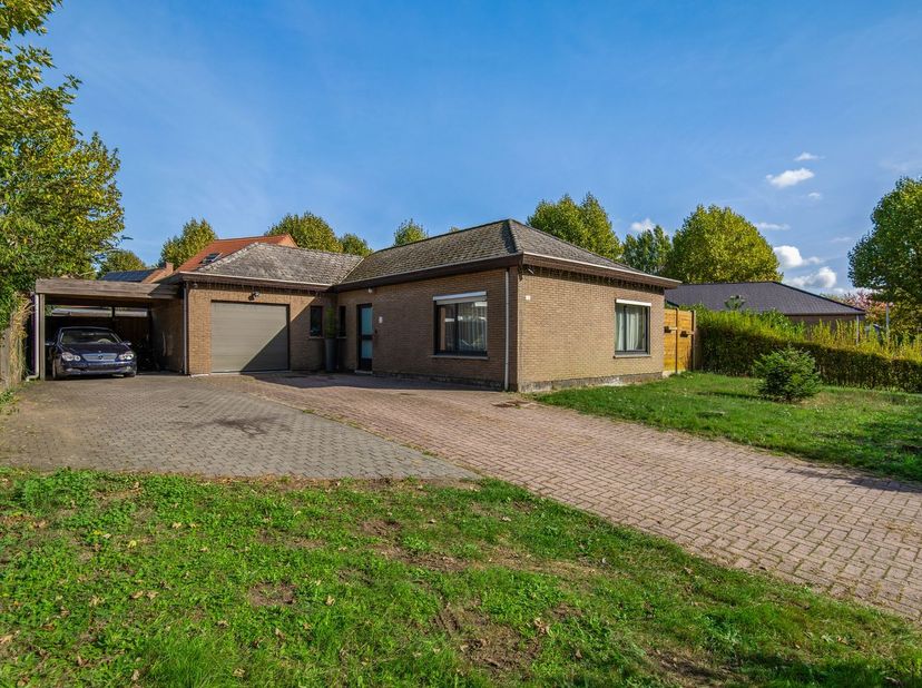 Huis te koop in Blauwhoevestraat 4,
                    2840 Rumst