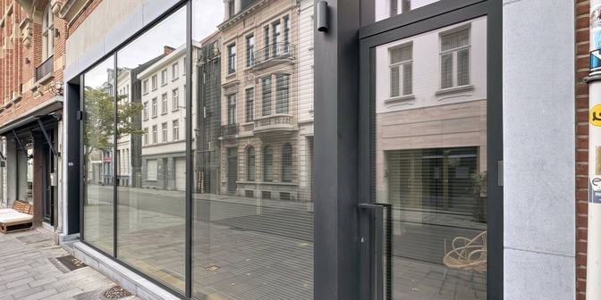 Bedrijfsvastgoed te huur in Hopland 55A, 2000 Antwerpen