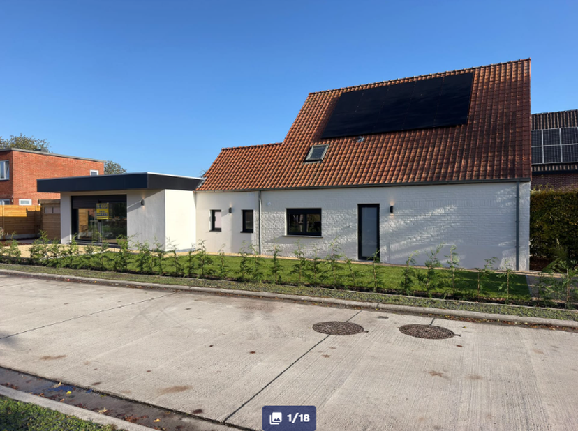 Huis te koop in Bosstraat 9,
                    9810 Nazareth