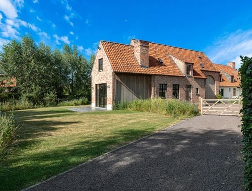                                         Villa à vendre à Moerkerke, € 945.000
