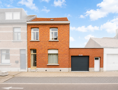                                         Eengezinswoning te koop in Schoten, € 299.000
