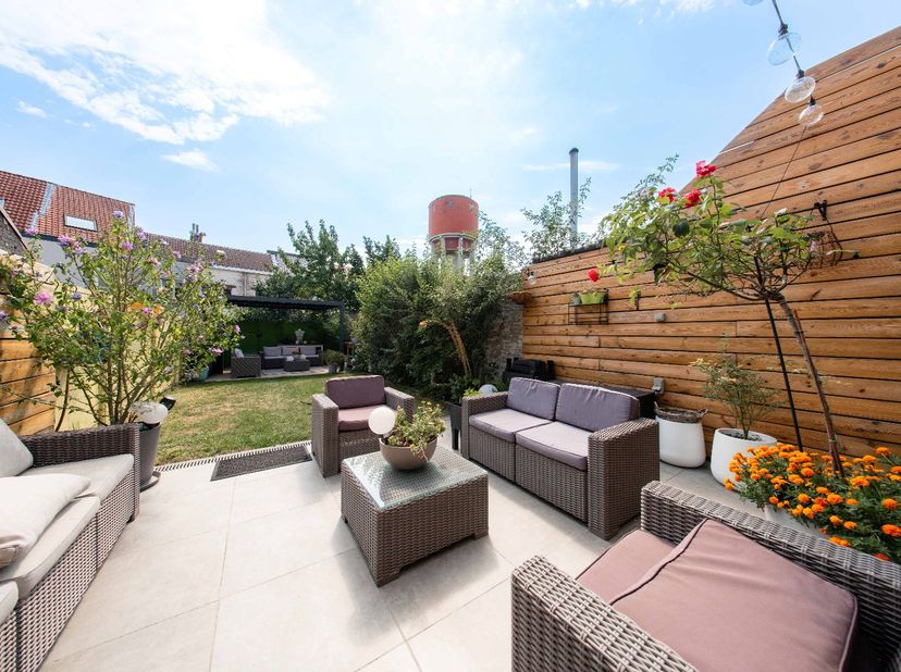 Huis te koop in Frans van Ryhovelaan 282,
                    9000 Gent