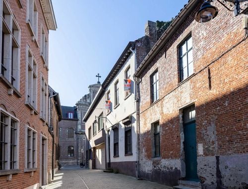                                         Herenhuis te koop in Aalst, € 205.000

