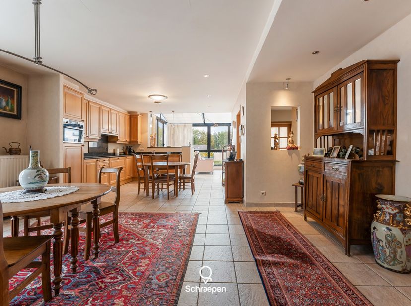 We vinden dit energiezuinig luxe-appartement met 4 slpks in het hartje van Zonhoven. Bekijk het volledige verkoopdossier op www.schraepenvastgoed.be.