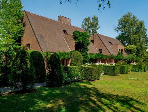                                         Villa te koop in Ukkel, € 4.000.000
