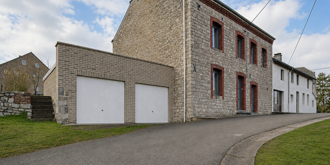 Huis te koop in 5570 Dion
