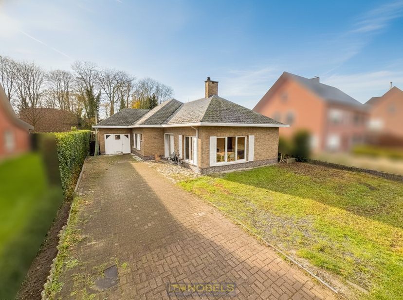 Maison à vendre
                    à 9890 Gavere