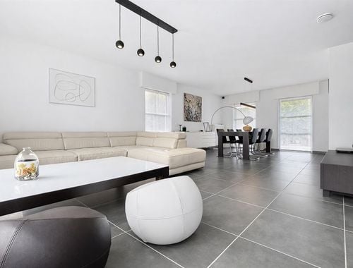                                        Villa à vendre à Herseaux, € 425.000
