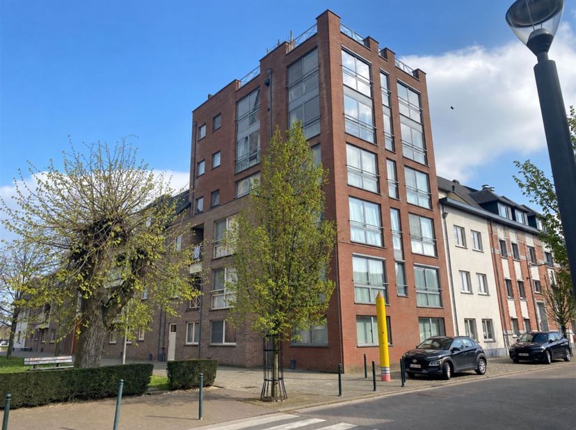 Appartement à louer à Liezele-Dorp 47 boîte 1.3,
                    2870 Liezele