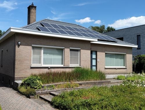                                         Bungalow à vendre à Linden, € 549.000
