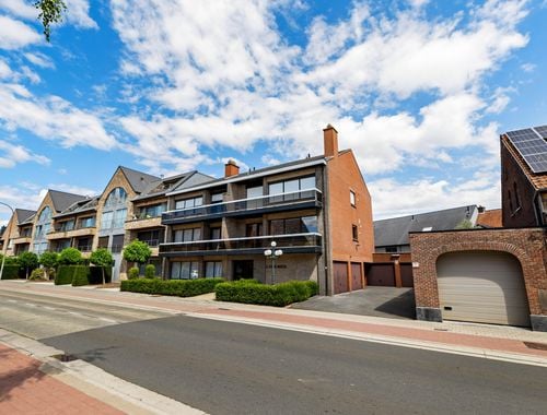                                         Appartement te koop in Emelgem, € 195.000
