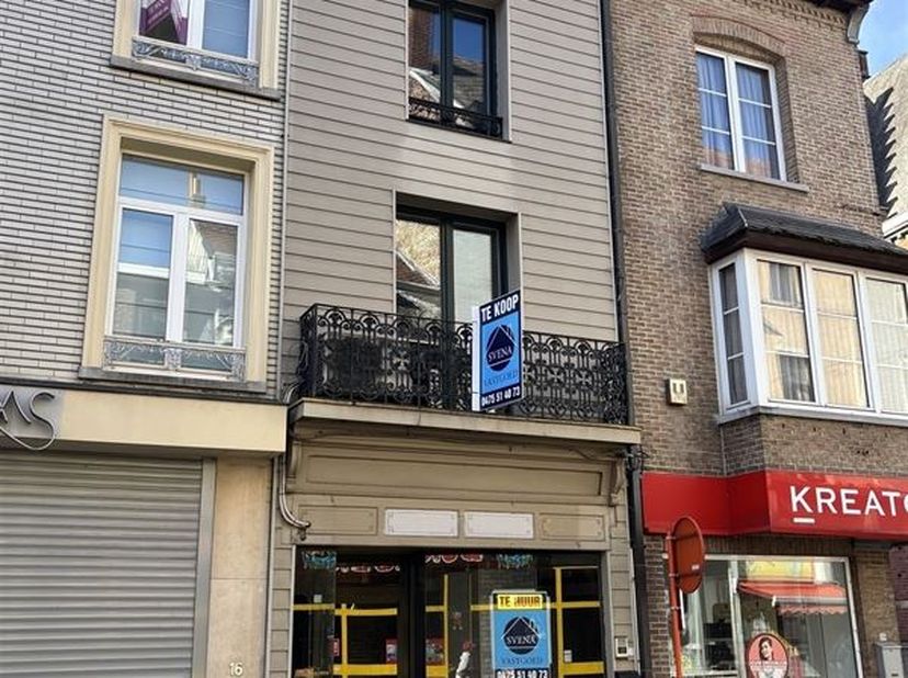 Bien professionnel à vendre à GROTESTRAAT 18,
                    9500 Geraardsbergen