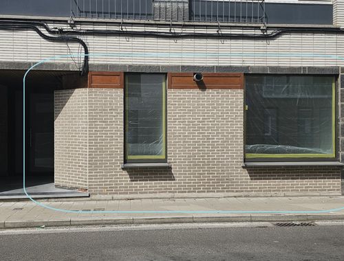                                         Handelsgelijkvloers te huur in Wondelgem, € 1.050

