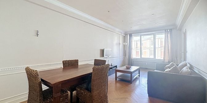 Appartement te huur in Avenue Louise 43 bus 3, 1050 Elsene