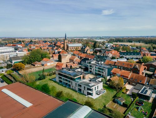                                        Appartementsgebouw te koop in Westrozebeke, € 499.000

