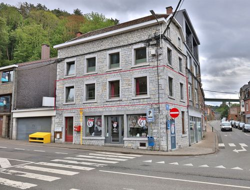                                         Appartement te huur in Sougné-Remouchamps, € 450
