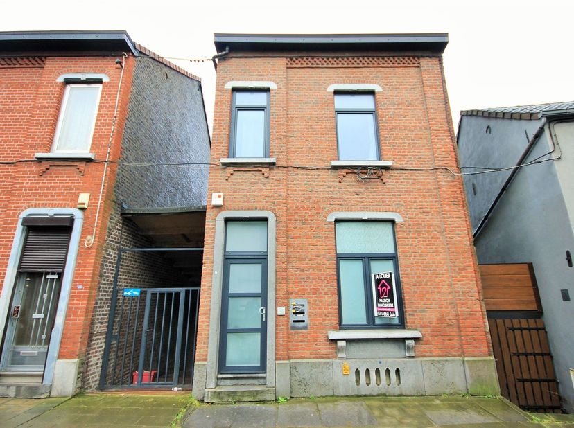 Appartement te huur in ,
                    6020 Dampremy